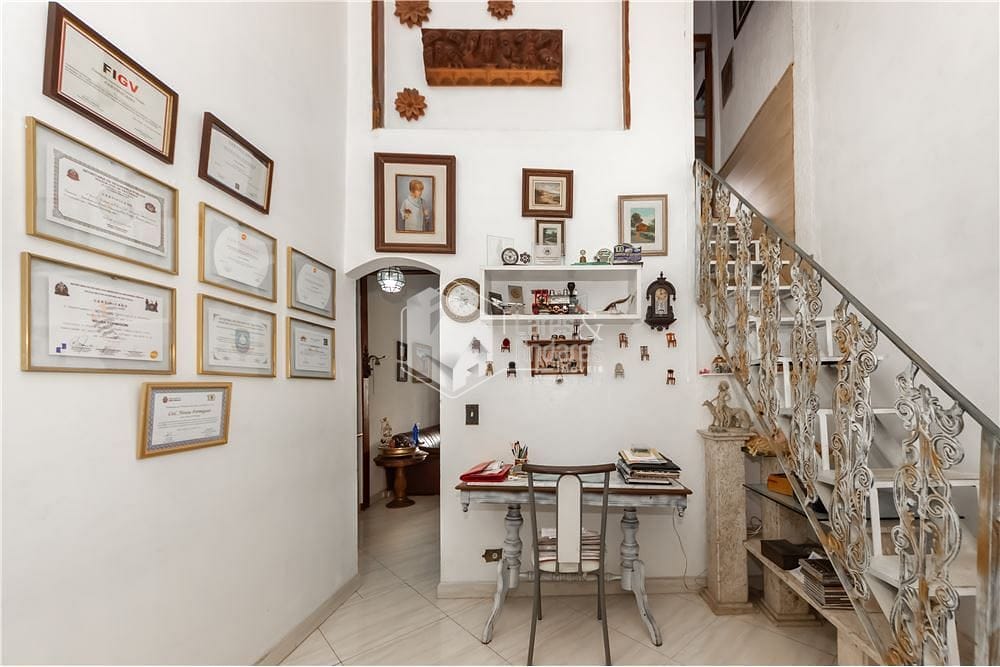 Casa à venda com 4 quartos, 166m² - Foto 38