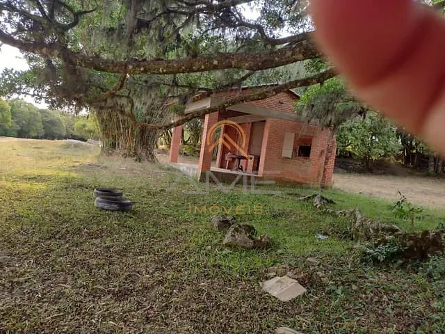 Fazenda 6 quartos e 1 banheiro, à venda, no bairro Cascata em Pelotas