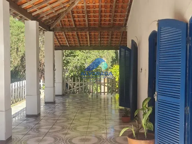 Fazenda com 556600m² 4 quartos e 3 banheiros, à venda, no bairro Zona Rural em Monteiro Lobato