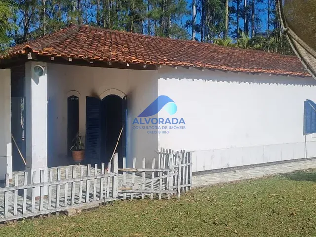 Fazenda com 556600m² 4 quartos e 3 banheiros, à venda, no bairro Zona Rural em Monteiro Lobato