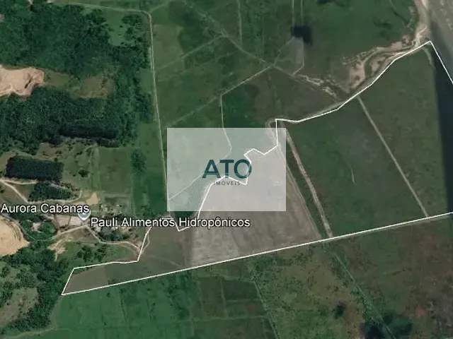 Fazenda à venda, no bairro Centro em Tijucas