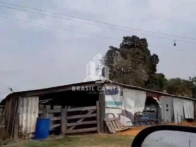 Fazenda com 324280m², à venda, no bairro Perímetro Urbano em Sarapuí