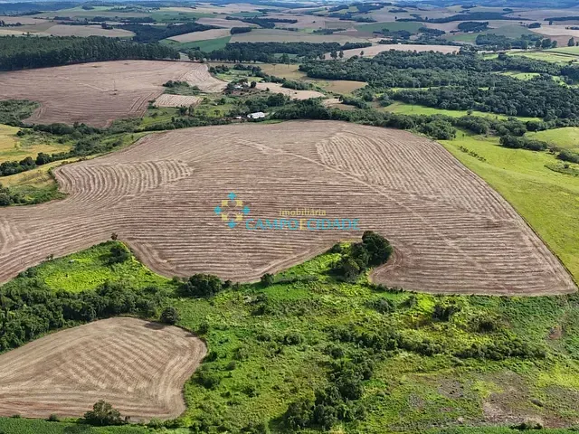 Fazenda com 847000m², à venda, no bairro INTERIOR em Chopinzinho