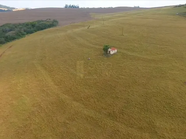 Fazenda com 1129414m², à venda, no bairro Zona Rural em Marilândia do Sul