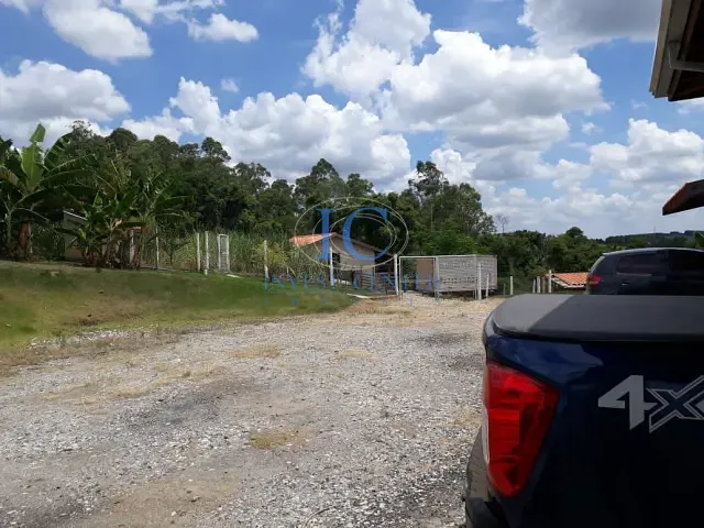 Fazenda com 435600000m² 2 quartos e 1 banheiro, à venda, no bairro Vila Cesari Purgato em Mombuca