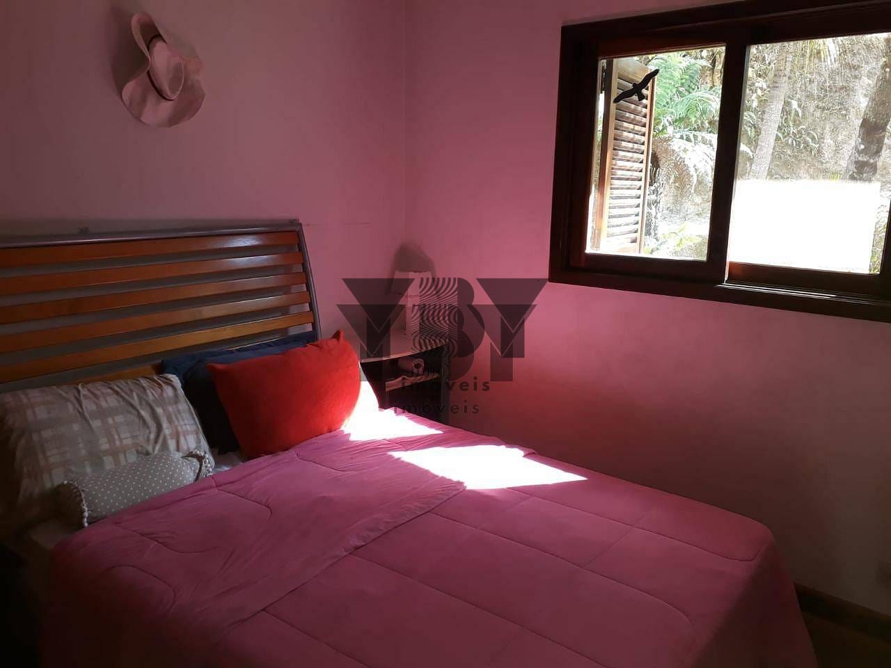 Chácara à venda com 5 quartos, 10m² - Foto 12