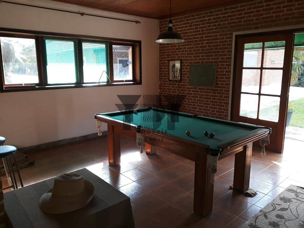 Chácara à venda com 5 quartos, 10m² - Foto 4