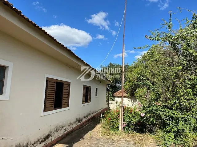 Fazenda com 653400m² 3 quartos e 3 banheiros, à venda, no bairro Zona Rural em Uberaba