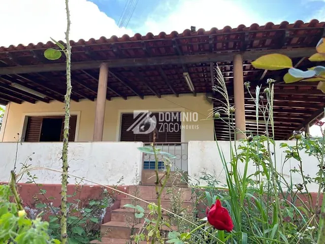 Fazenda com 653400m² 3 quartos e 3 banheiros, à venda, no bairro Zona Rural em Uberaba