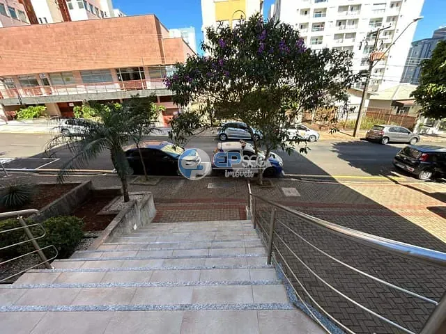 Apartamento 2 quartos e 1 banheiro, à venda, no bairro Vila Larsen 1 em Londrina