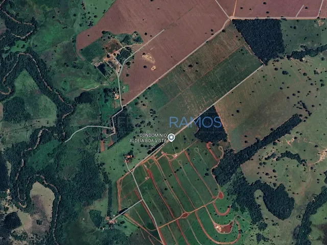 Fazenda com 500000m² 3 quartos e 2 banheiros, à venda, no bairro Residencial Califórnia em Santo Antônio de Goiás