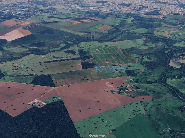 Fazenda com 500000m² 3 quartos e 2 banheiros, à venda, no bairro Residencial Califórnia em Santo Antônio de Goiás