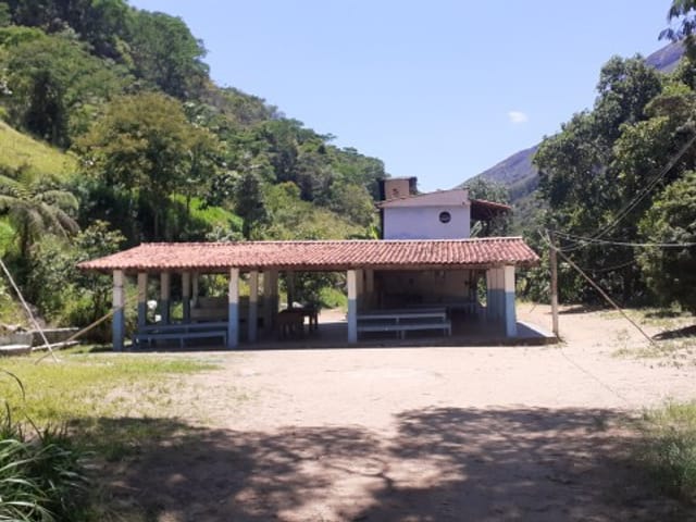 Fazenda com 2092846m², à venda, no bairro Araras em Petrópolis
