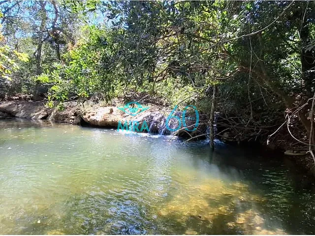 Fazenda com 5074740m² 4 quartos e 2 banheiros, à venda, no bairro 00 em Monte Alegre de Goiás