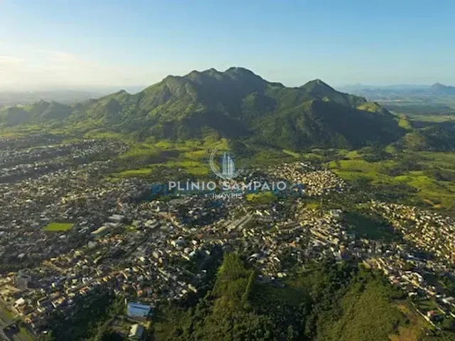 Fazenda à venda, no bairro Sede em Serra