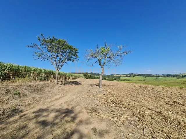 Fazenda com 1040600m², à venda, no bairro Parque Residencial Nova Caçapava em Caçapava