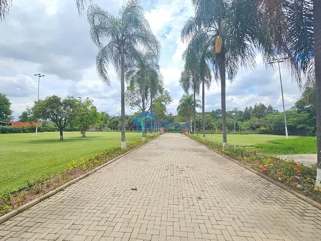 Fazenda com 20000m² 3 quartos e 3 banheiros, à venda, no bairro Parque da Grama em Indaiatuba