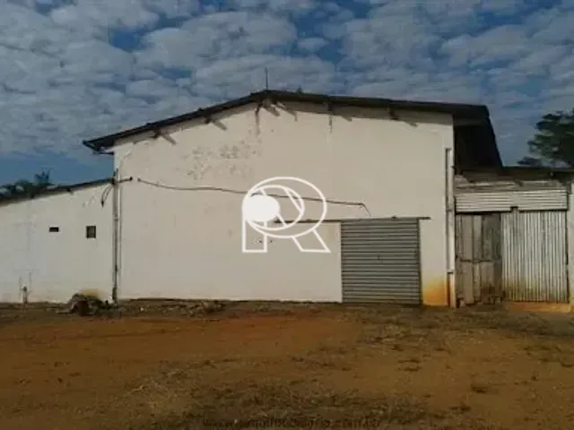 Fazenda à venda, no bairro Não Especificado em Registro