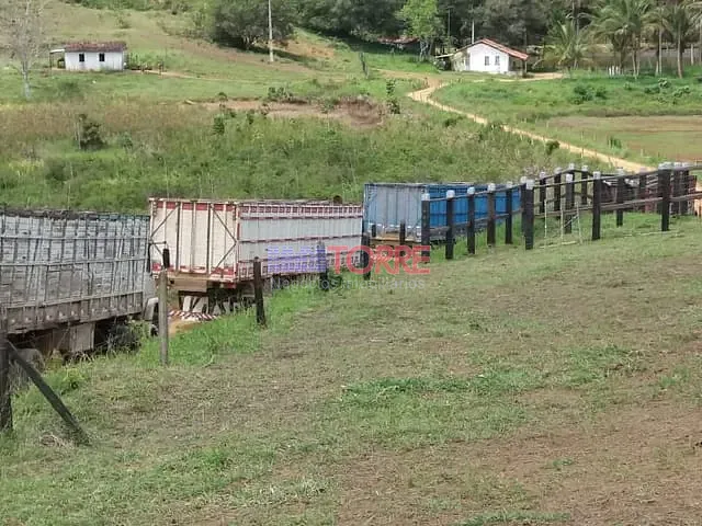 Fazenda com 285m² 1 quarto e 1 banheiro, à venda, no bairro zona rural em Ipiaú