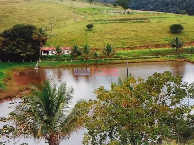 Fazenda com 285m² 1 quarto e 1 banheiro, à venda, no bairro zona rural em Ipiaú