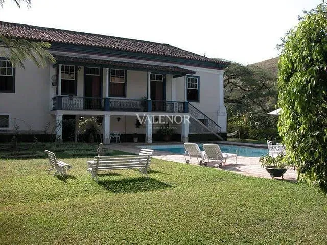 Fazenda com 2150000m² 10 quartos e 10 banheiros, à venda, no bairro Bom Retiro em Bananal