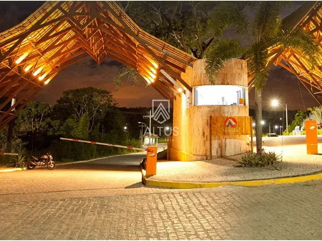 Fazenda 5 quartos e 4 banheiros, à venda, no bairro Simões Filho em Simões Filho