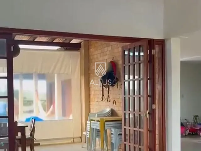 Fazenda 5 quartos e 4 banheiros, à venda, no bairro Simões Filho em Simões Filho