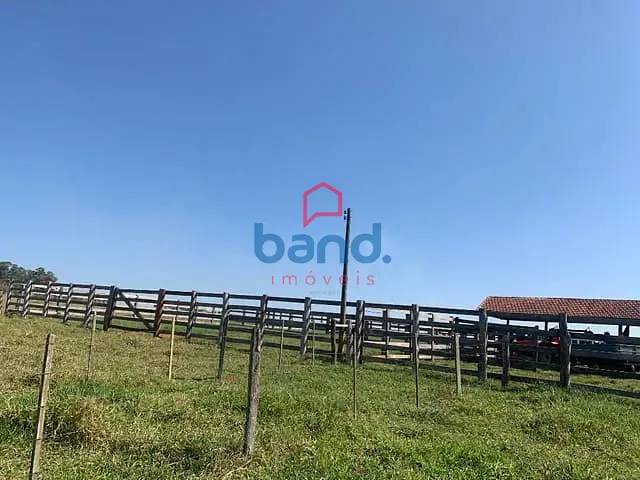 Fazenda com 2265100m², à venda, no bairro Guarapó em Tatuí
