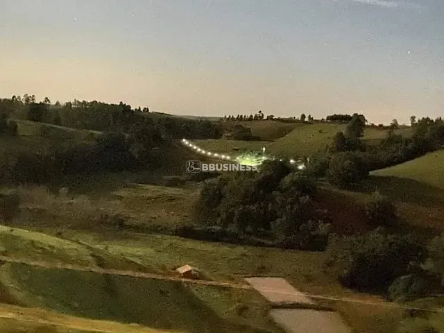 Fazenda com 242000m² 5 quartos e 2 banheiros, à venda, no bairro Imbé em Morangaba