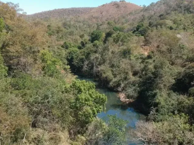 Fazenda com 13068000m², à venda, no bairro niquelandia em Niquelândia