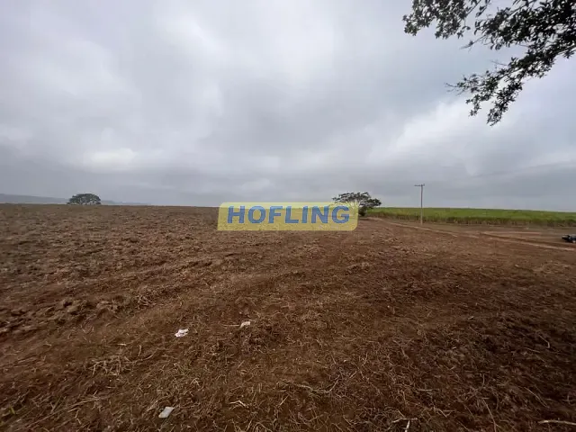 Fazenda com 1059990m², à venda, no bairro Centro em Ipeúna