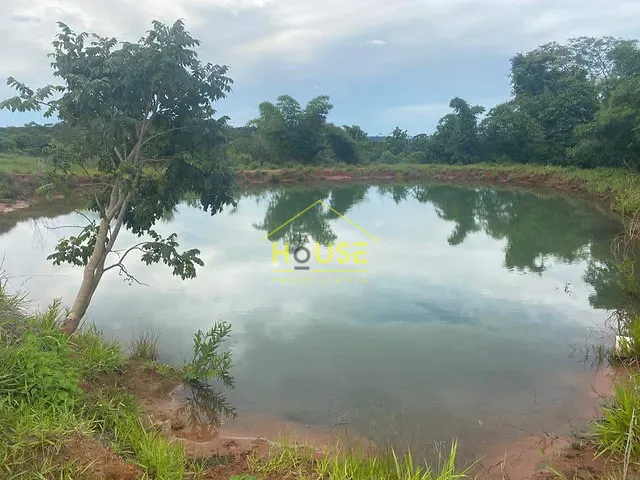Fazenda com 3810000m² 2 quartos e 2 banheiros, à venda, no bairro rural em Cassilândia