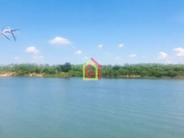 Fazenda com 968000m², à venda, no bairro Marabá Pioneira em Marabá