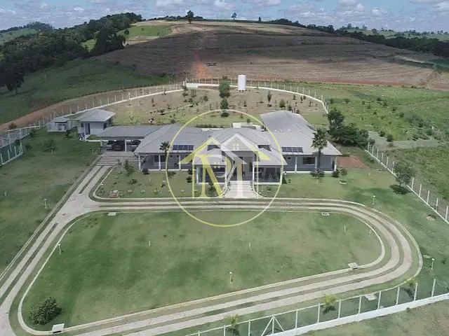 Fazenda com 3218600m² 8 quartos e 10 banheiros, à venda, no bairro Do Gramadão em Itapetininga