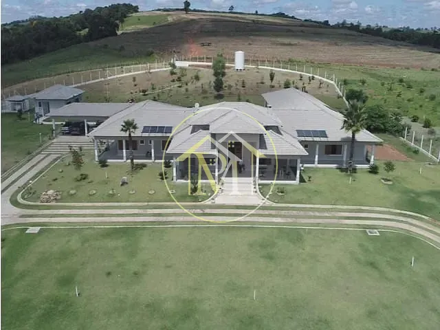 Fazenda com 3218600m² 8 quartos e 10 banheiros, à venda, no bairro Do Gramadão em Itapetininga