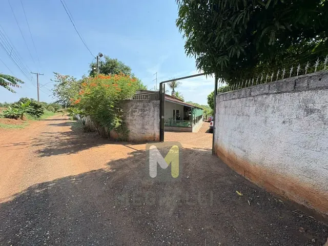 Fazenda com 6500m² 1 quarto e 2 banheiros, à venda, no bairro Zona Rural em Serrana