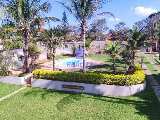 Fazenda com 1600m² 4 quartos e 2 banheiros, à venda, no bairro Alvorada de Barra Bonita (Vitoriana) em Botucatu