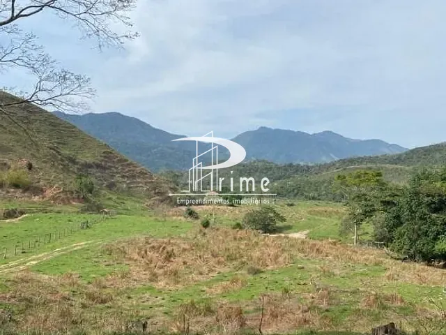 Fazenda com 2550000m², à venda, no bairro Japuíba em Cachoeiras de Macacu