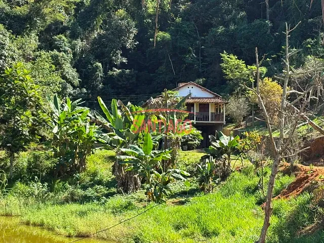 Fazenda 3 quartos e 2 banheiros, para alugar, no bairro Rural em Palma