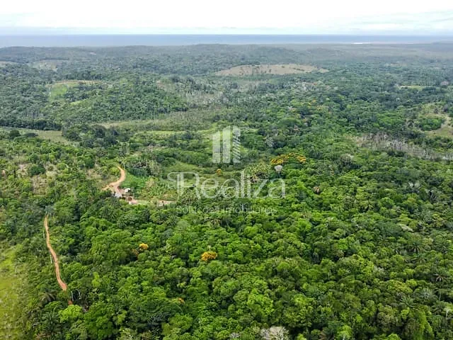 Fazenda com 1590000m² 2 quartos e 1 banheiro, à venda, no bairro Maruim em Una
