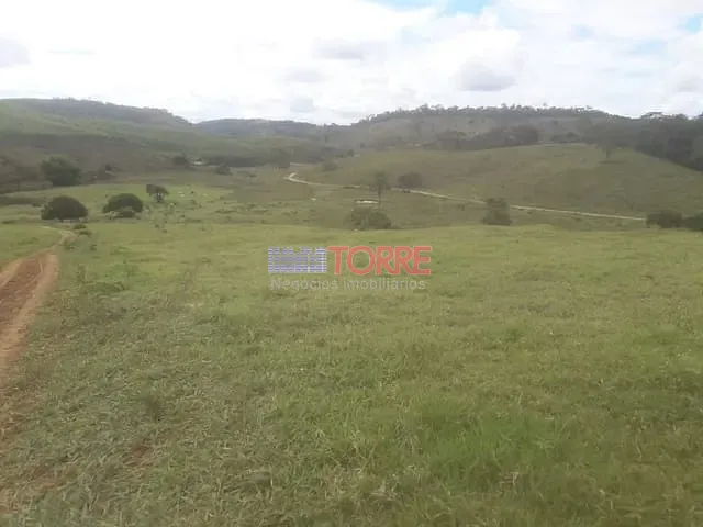 Fazenda com 226m² 1 quarto e 1 banheiro, à venda, no bairro Zona Rural em Dário Meira