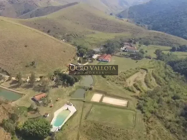 Fazenda com 1355200m², à venda, no bairro Marins em Piquete