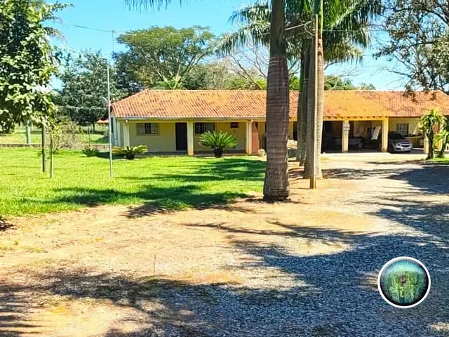 Fazenda com 66960m² 7 quartos e 3 banheiros, à venda, no bairro Distrito Cocais em Sarapuí