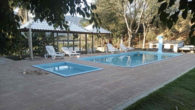 Fazenda com 337019m² 3 quartos e 6 banheiros, à venda, no bairro Morro do Gamba em São Fidélis