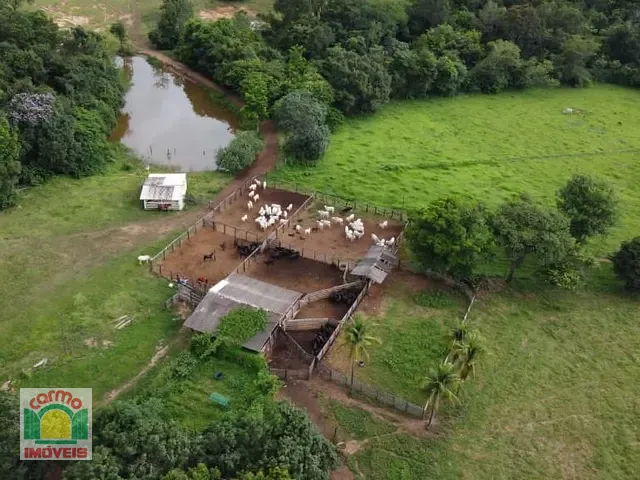 Fazenda com 3388000m², à venda, no bairro Zona Rural em Pirenópolis