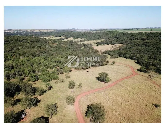 Fazenda com 2233100m², à venda, no bairro Parque das Gameleiras em Uberaba