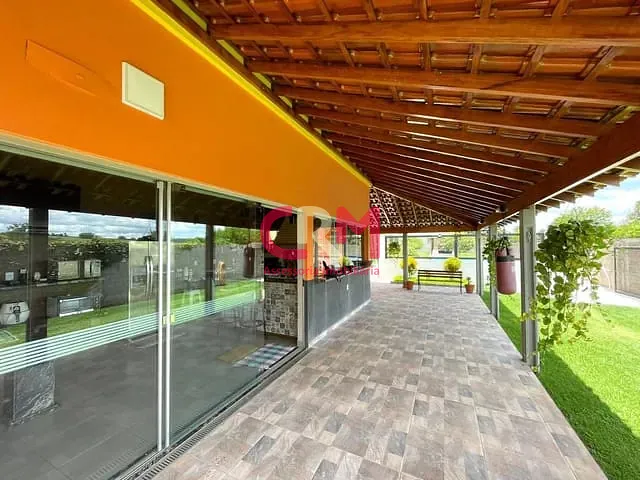 Chácara com 1102m² 3 quartos e 4 banheiros, à venda, no bairro Jurupema em Taquaritinga