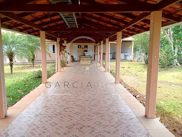 Fazenda com 58080000m² 6 quartos e 6 banheiros, à venda, no bairro Área Rural em Piumhi