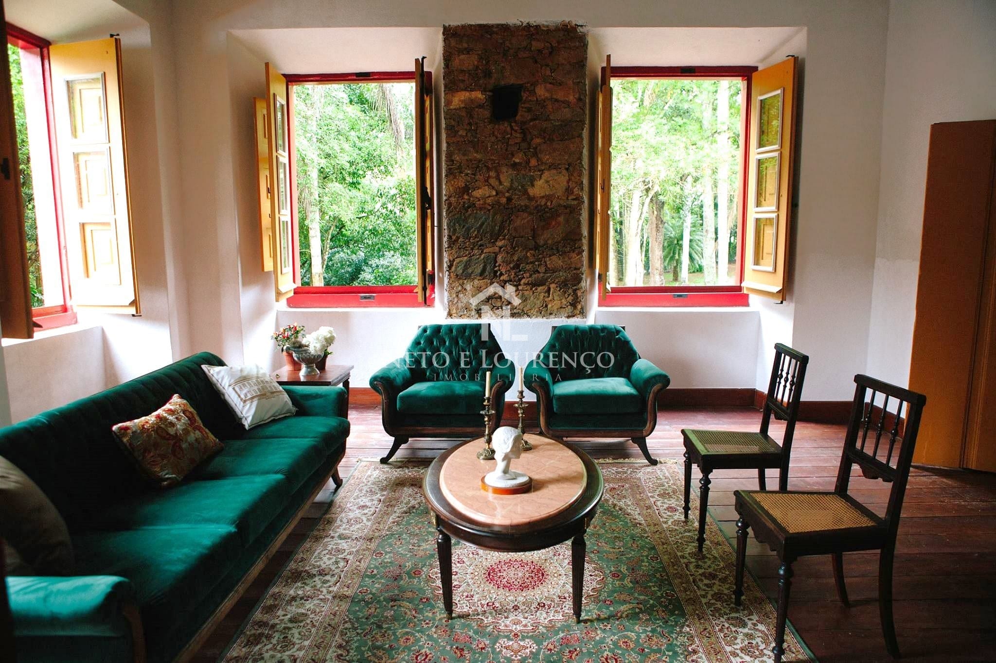 Fazenda à venda com 15 quartos, 10m² - Foto 11