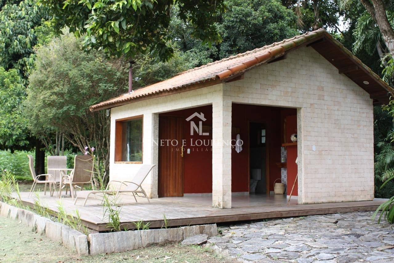 Fazenda à venda com 15 quartos, 10m² - Foto 42